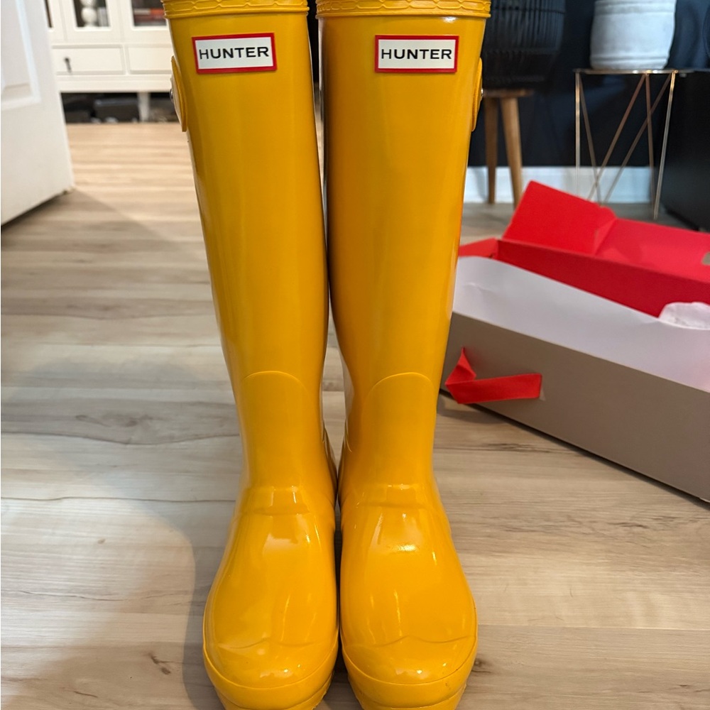 Hunter Women's Yellow Rain Boots